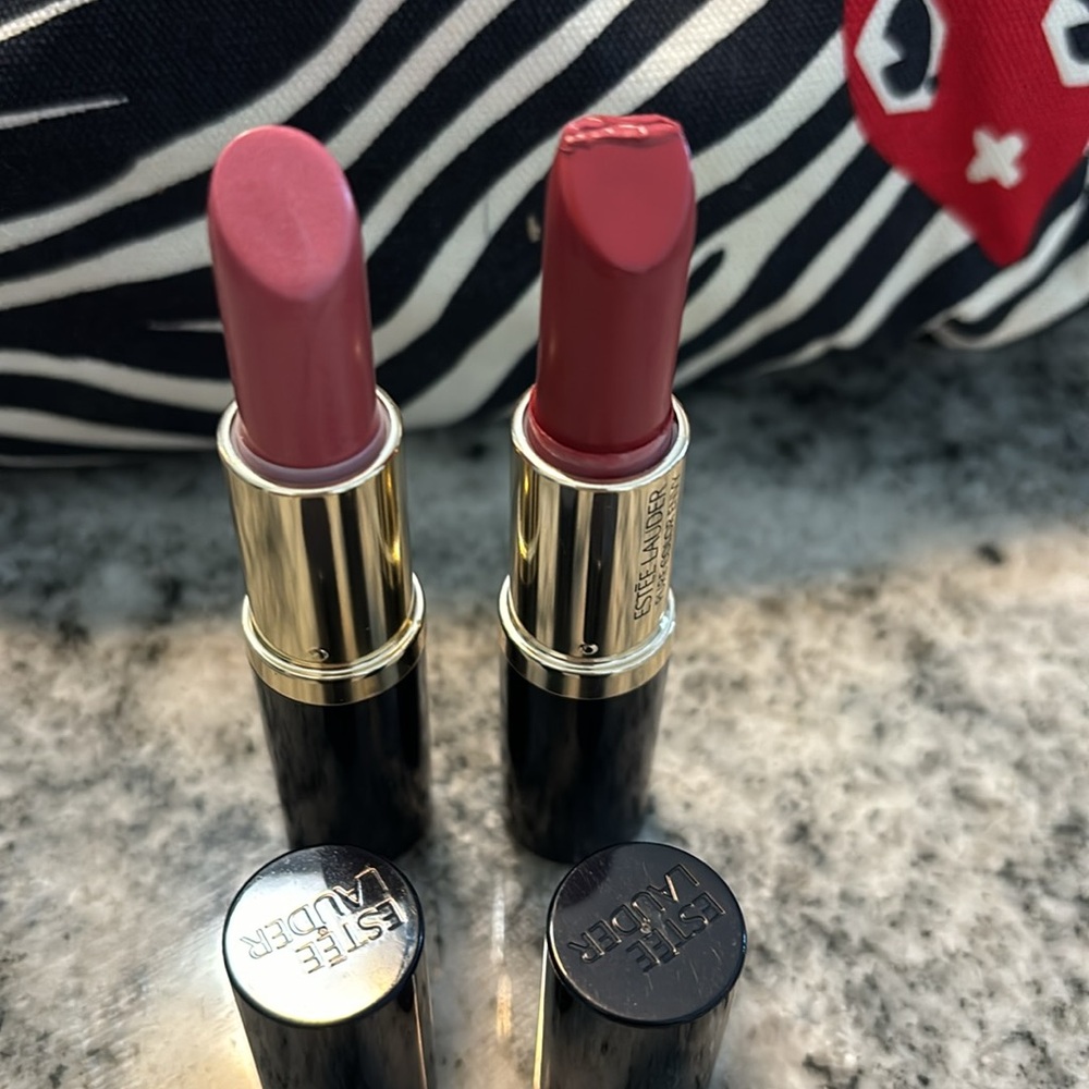 2-pc Estee Lauder Pure Envy Sculpting Lipstick 223 Candy& 420 rebellious rose